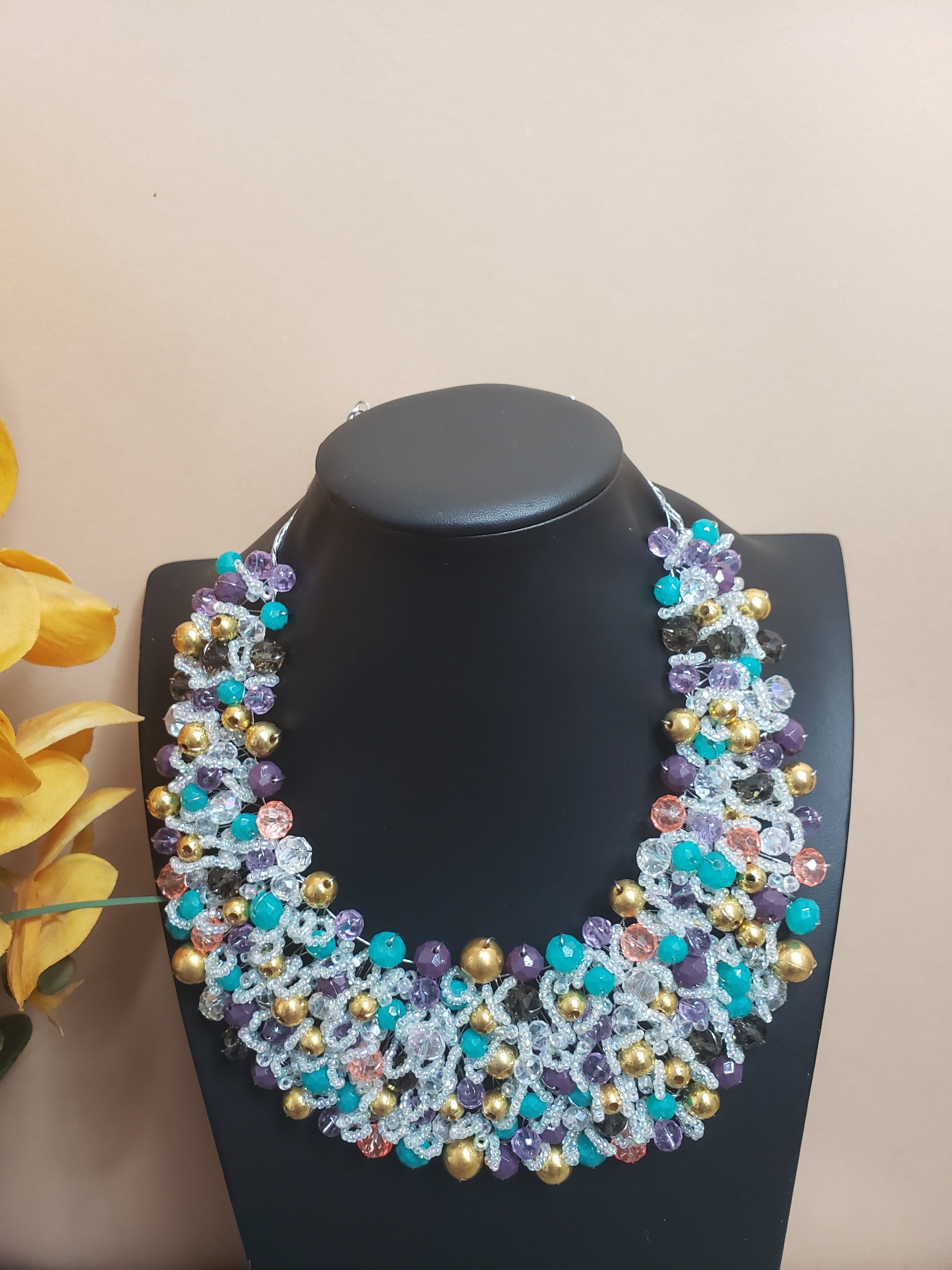 Statement Piece NeckCANDY